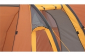 Двуслойна четириместна палатка Easy Camp Corona 400 с широко предверие
