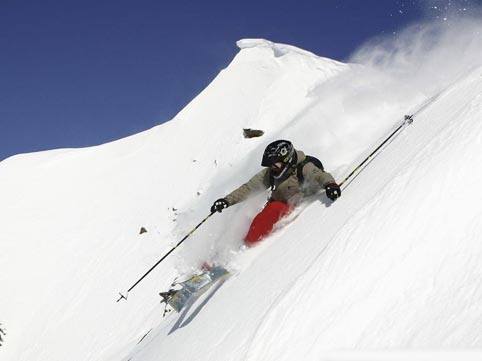 Екстремно спускане със ски